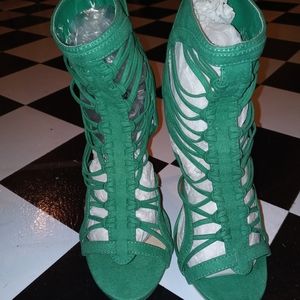 Spaghetti High heels